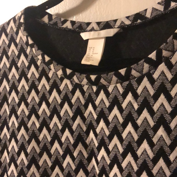 H&M Chevron Blouse - Picture 2 of 2